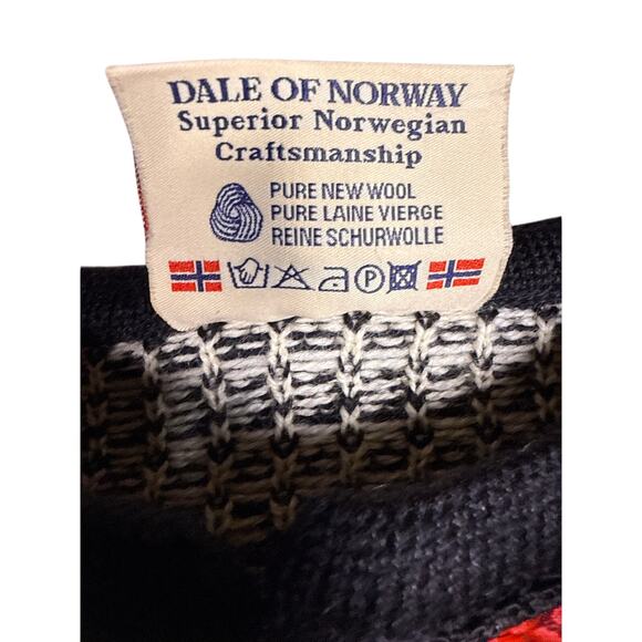 Dale of Norway Cardigan Knit Sweater Womens Small Wool Button Up Checkered Roses - Picture 9 of 12